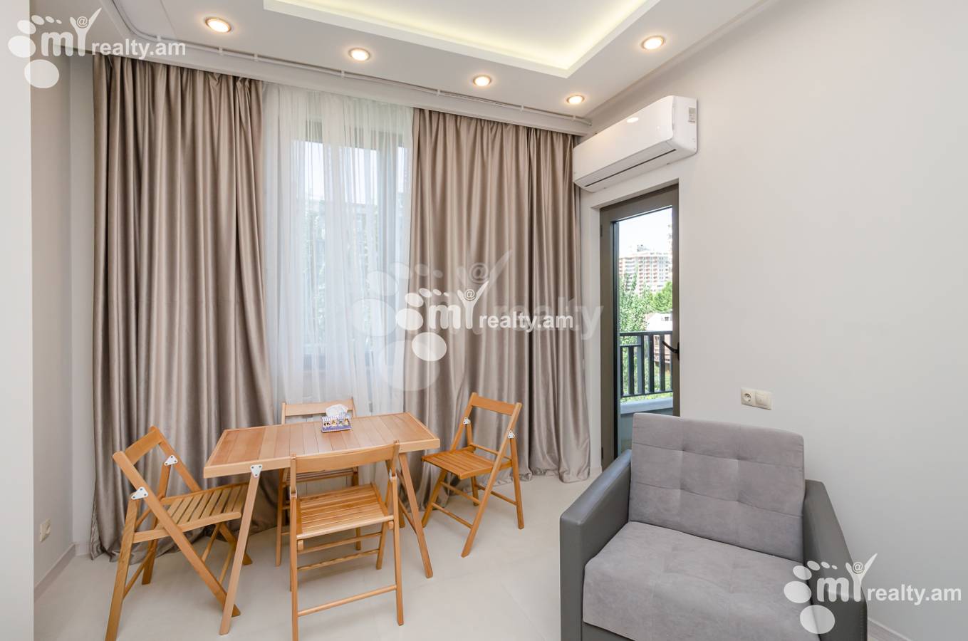 3 bedroom apartment for rent Buzand St, Center Yerevan, 151550