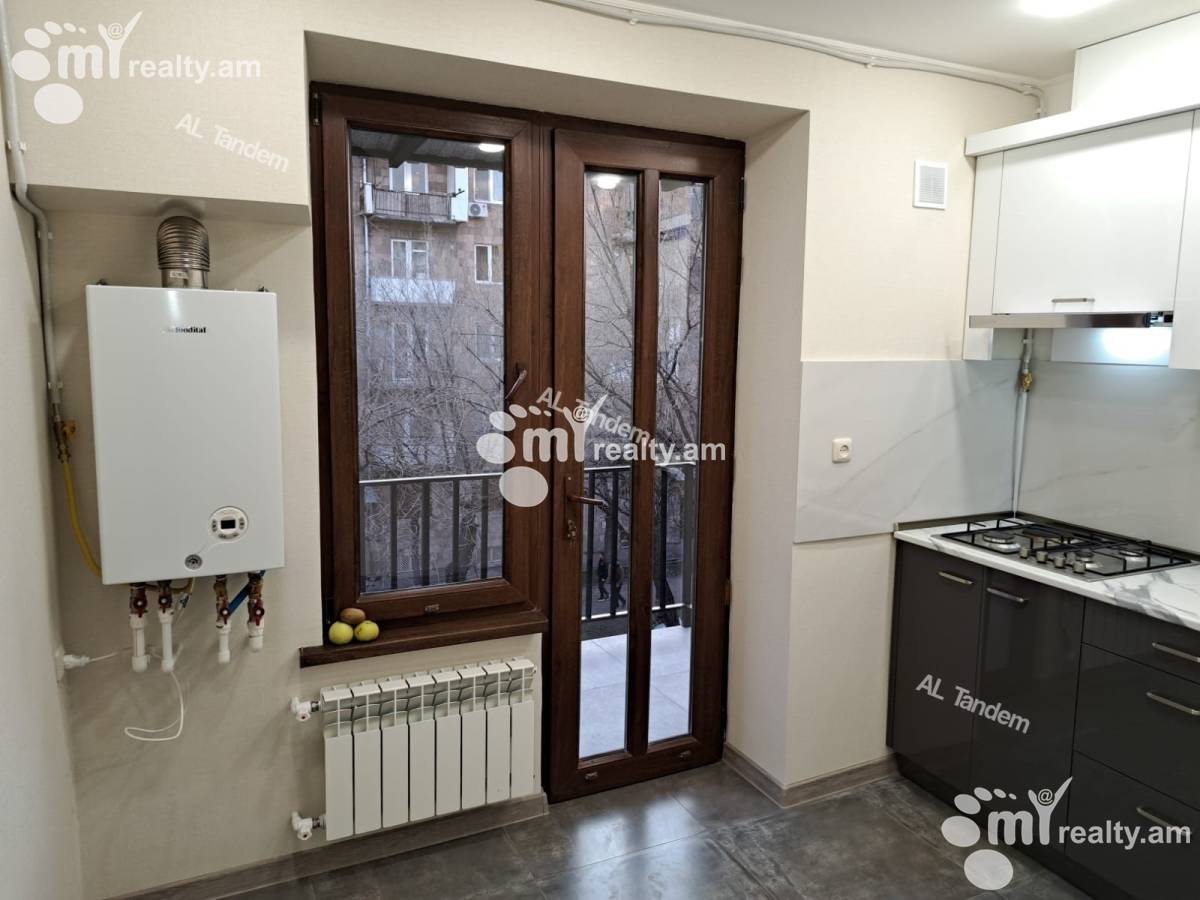 3 bedroom apartment for rent خیابان هامباردزومیان, عربگیر ایروان, 156697
