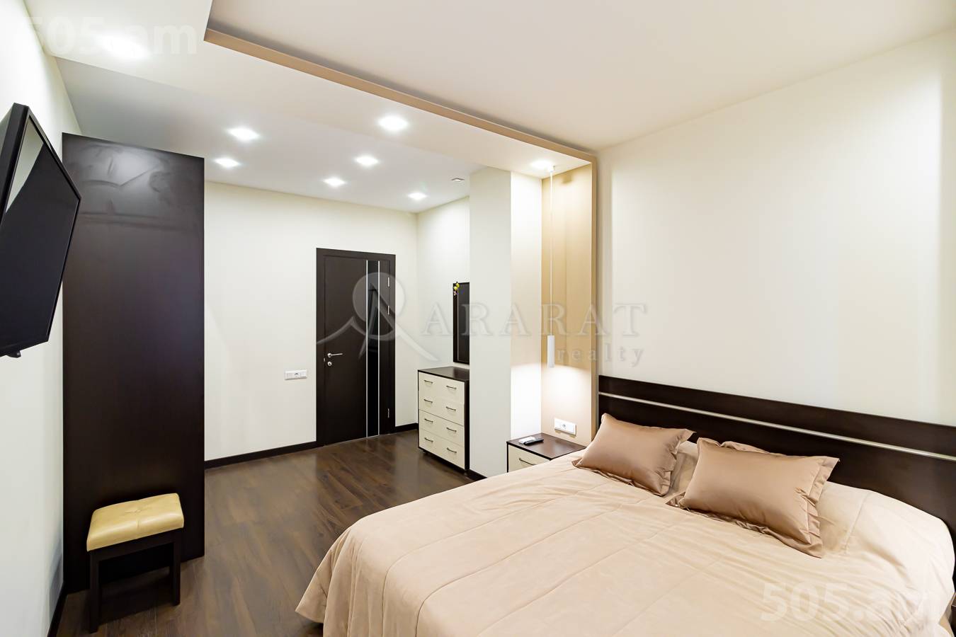 4 bedroom apartment for rent خیابان آرام, مرکز شهر ایروان, 152818