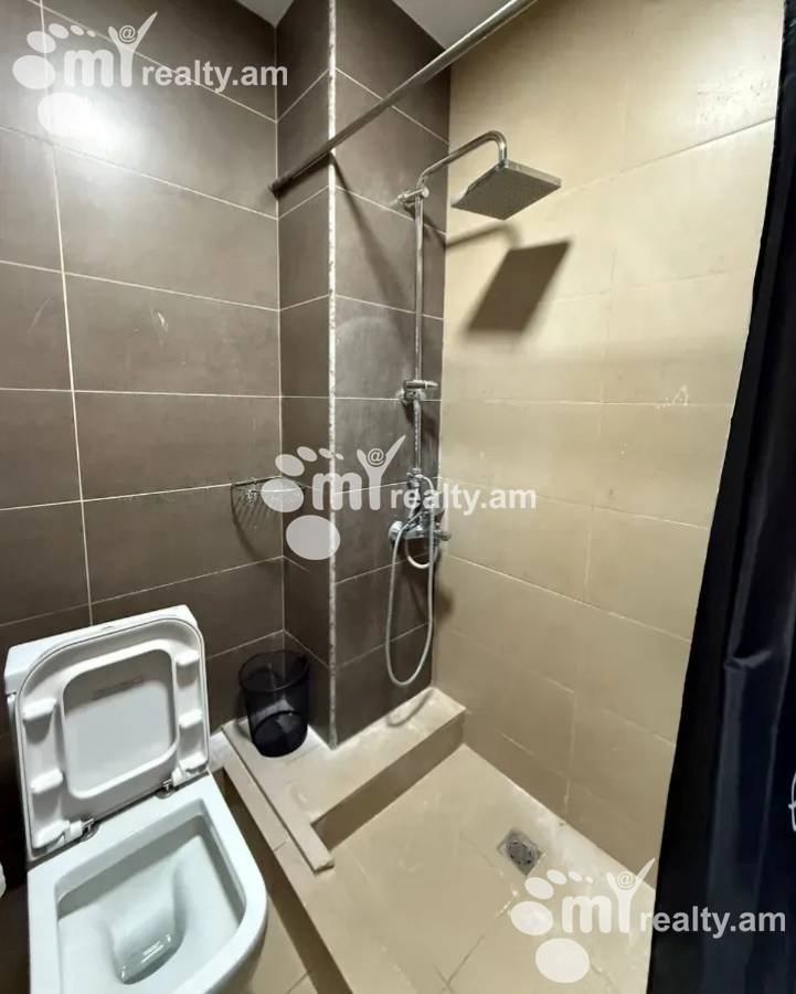 4 bedroom apartment for sale Antarayin St, Center Yerevan, 157117