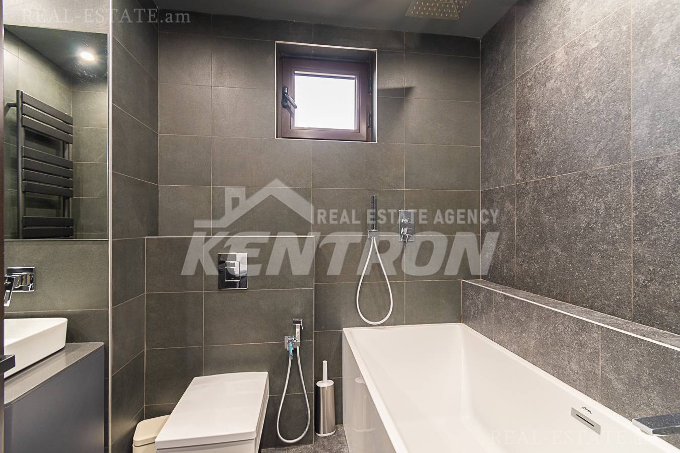 Купить 4 комнатную квартиру Нерсисян ул туп., Канакер-Зейтун Ереван, 134937