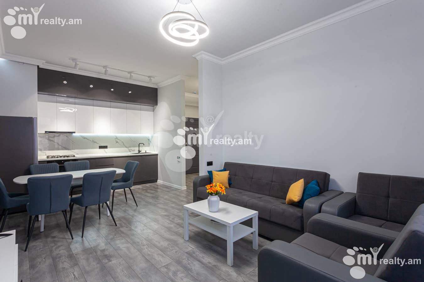 Купить 2 комнатную квартиру Адонц ул, Арабкир Ереван, 152036