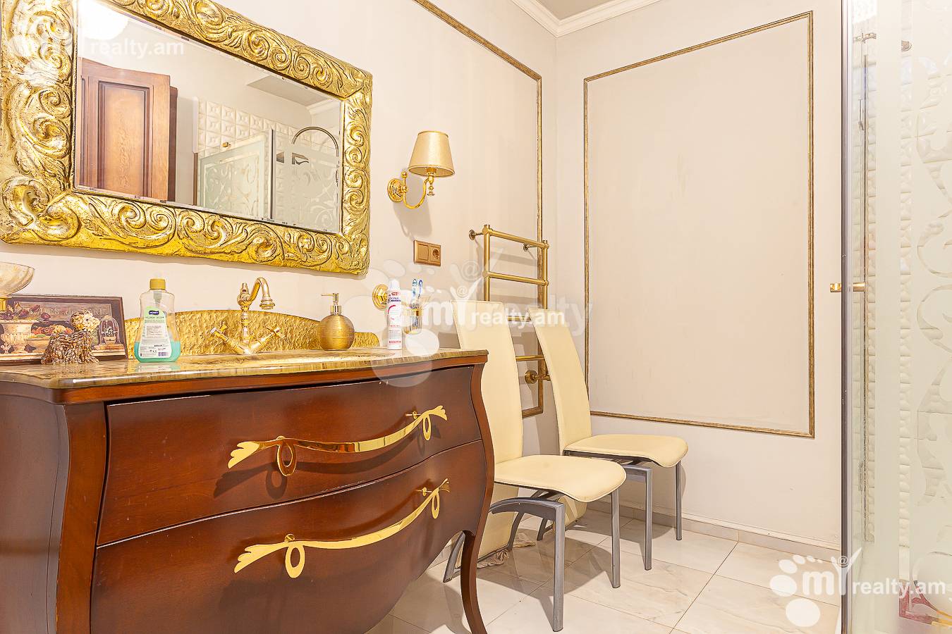 6 bedroom apartment for rent rue d'Amiryan, Center Yerevan, 150506