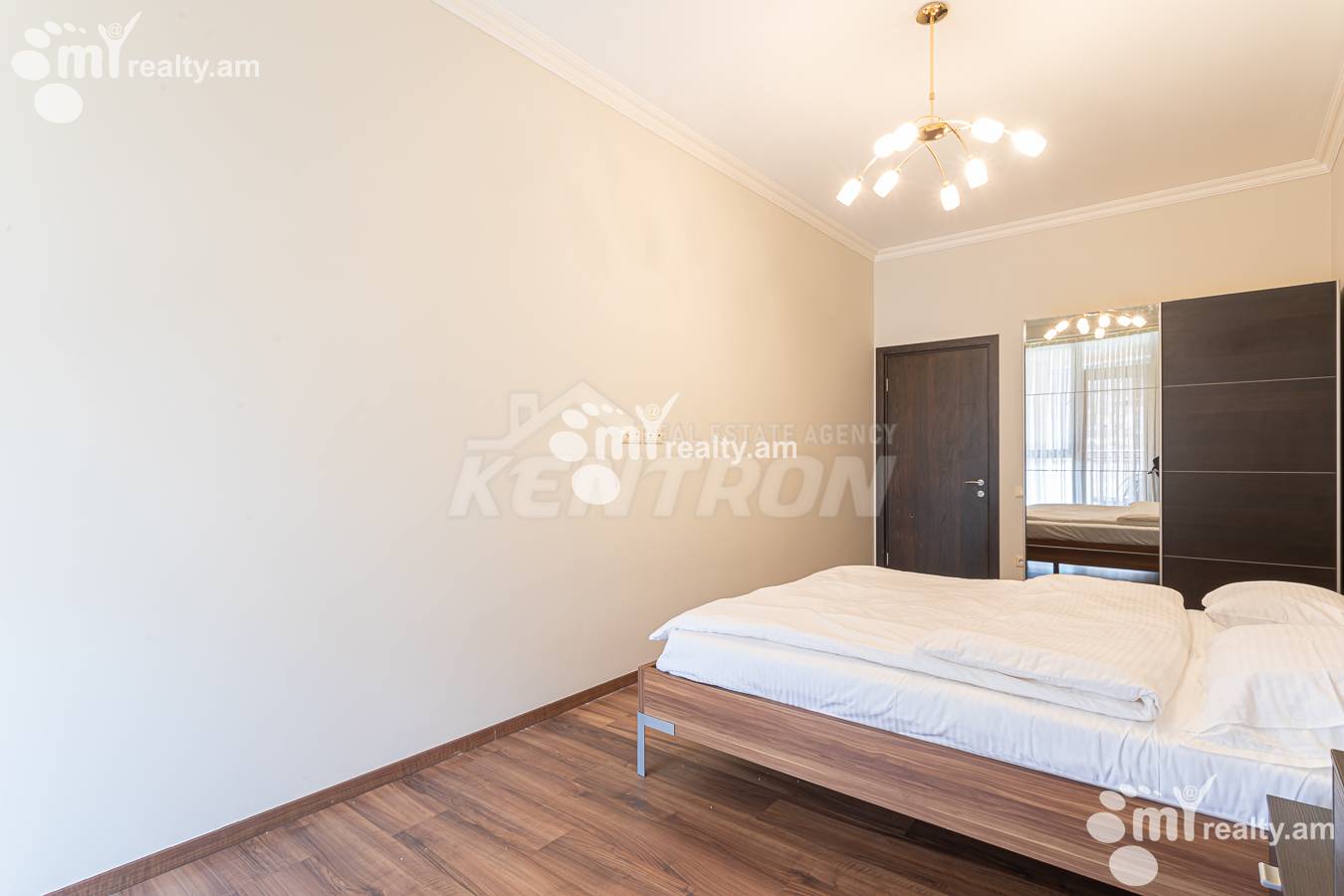 3 սենյականոց բնակարան վարձով Արամի փող, Կենտրոն Երևան, 156277