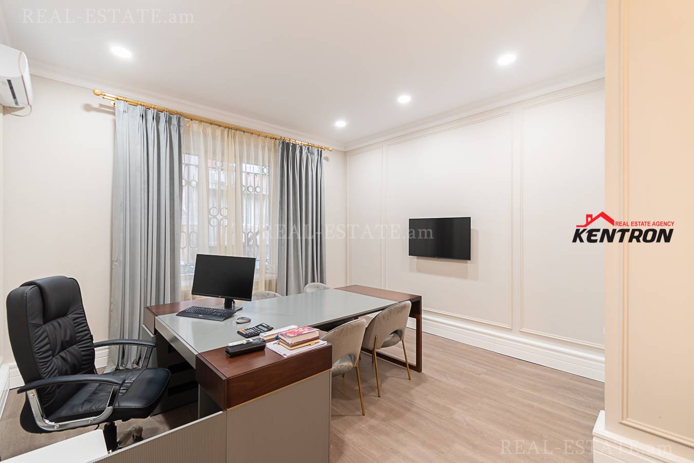 Купить 2 комнатную квартиру Хазар Парпеци ул, Центр Ереван, 131126