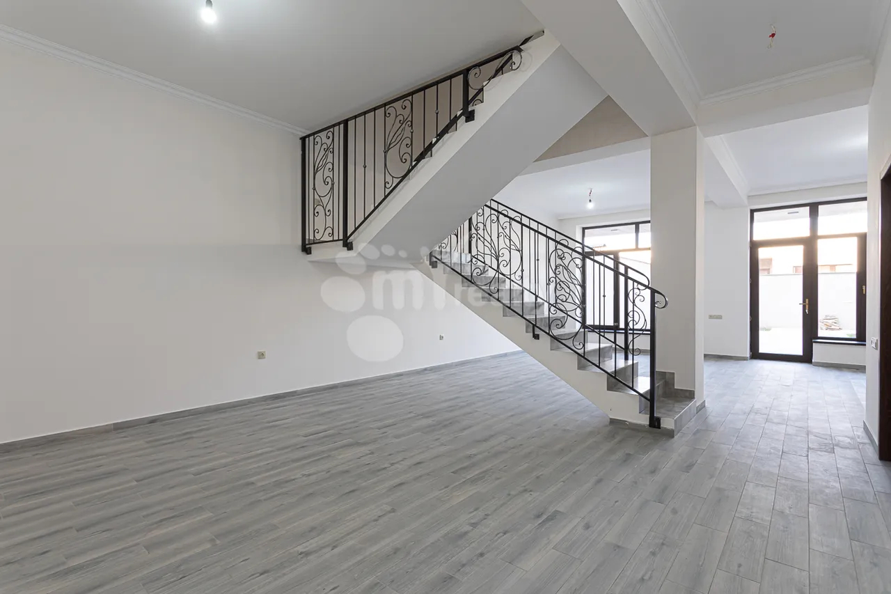 House for sale N. Safaryan St, Avan Yerevan, 157662