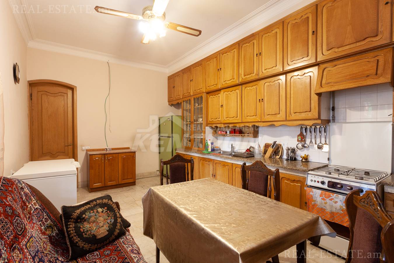 House for sale Kanaker 9 St, Kanaqer-Zeytun Yerevan, 137950