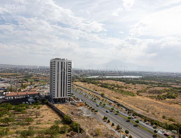 norakaruyc-bnakaran/3-senyakanoc/Tsovakal+Isakov+Ave/Center/Yerevan