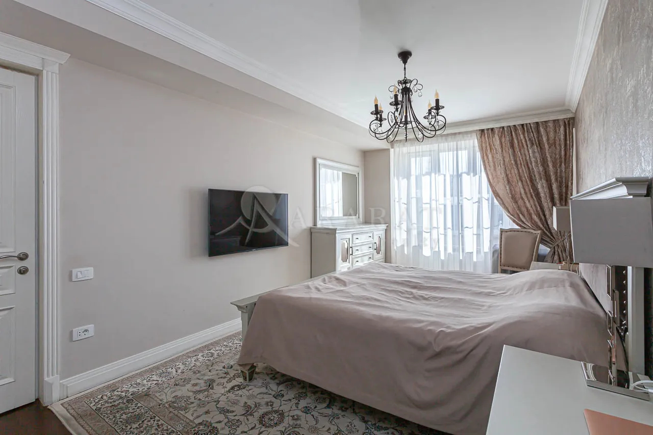 4 bedroom apartment for rent Tumanyan 1 passage, Center Yerevan, 158986