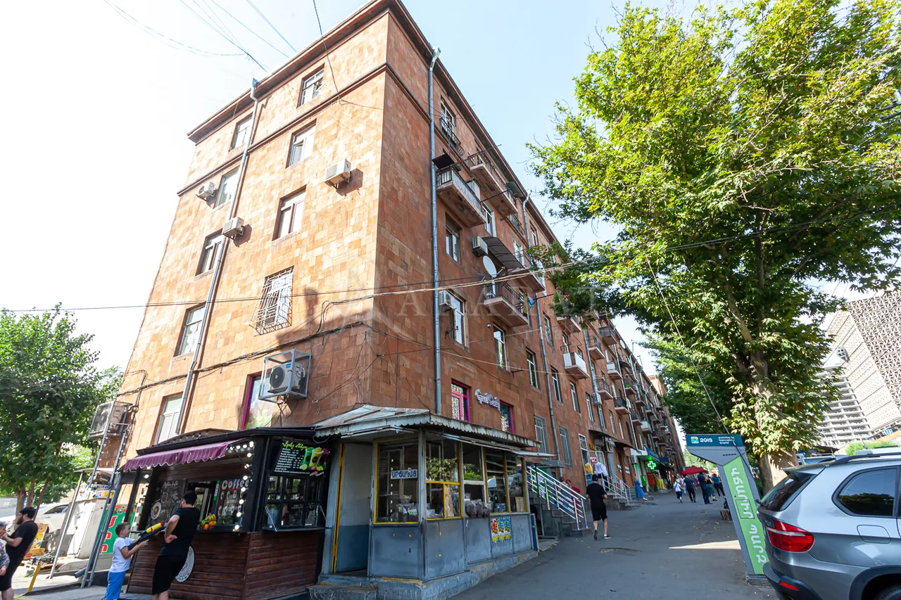 2 bedroom apartment for sale Azatutyan Ave, Arabkir Yerevan, 159447