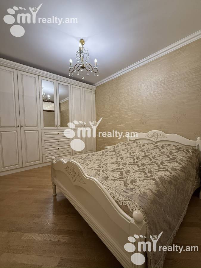 4 bedroom apartment for sale Vratsakan St, Arabkir Yerevan, 158684