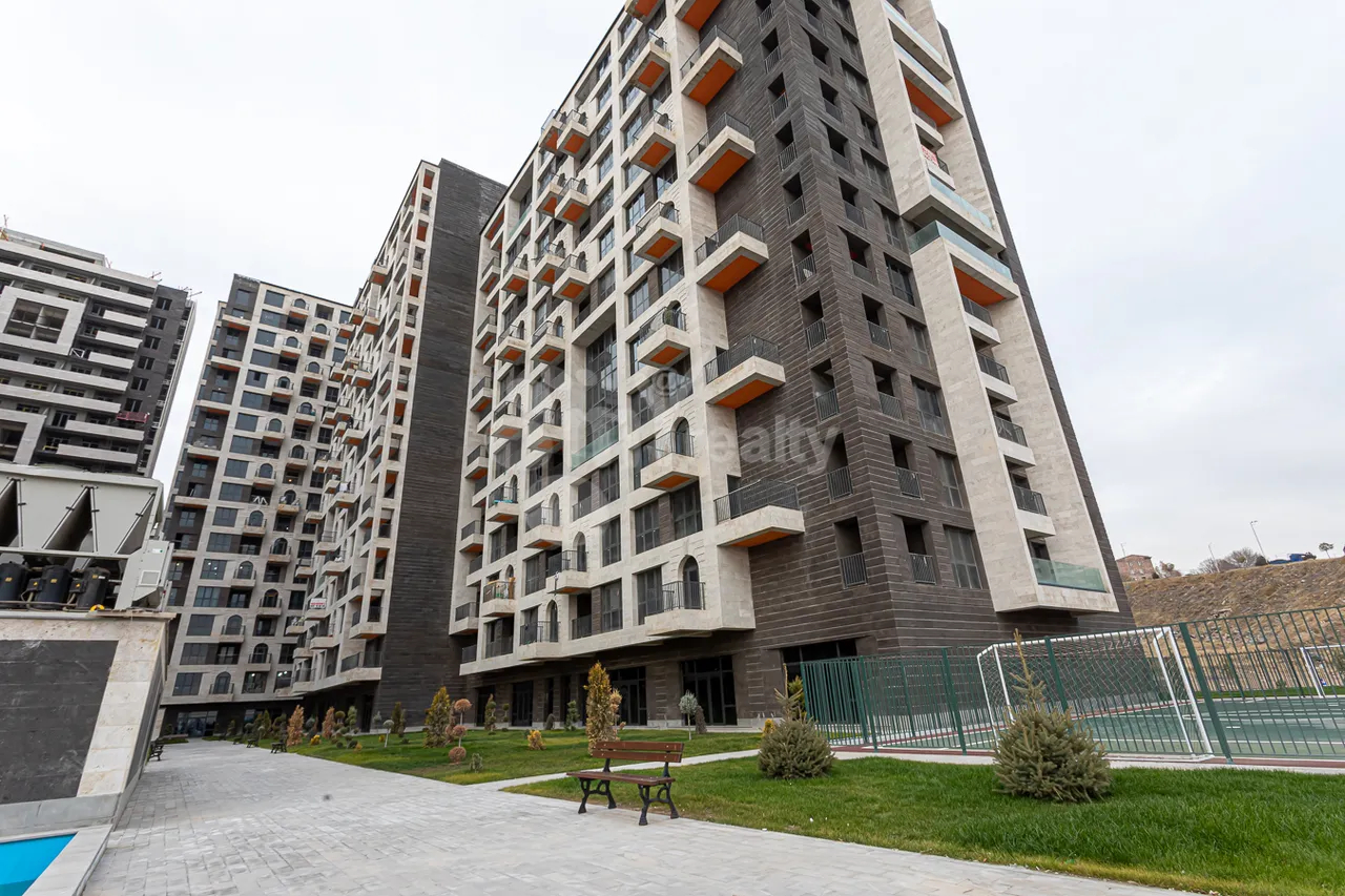 3 bedroom apartment for sale خیابان لِنینگراندیان, آچاپنیاک ایروان, 158448
