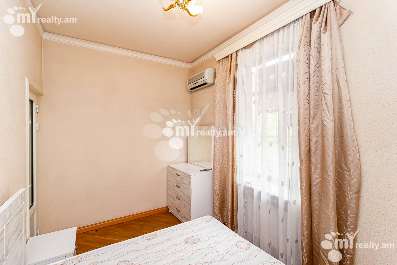 2 սենյականոց բնակարան  Կասյան փող, Արաբկիր Երևան, 151924