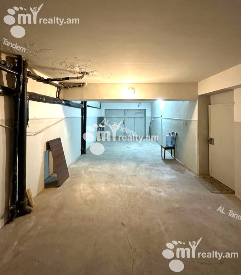 Commercial for rent خیابان باربیوس, عربگیر ایروان, 155229