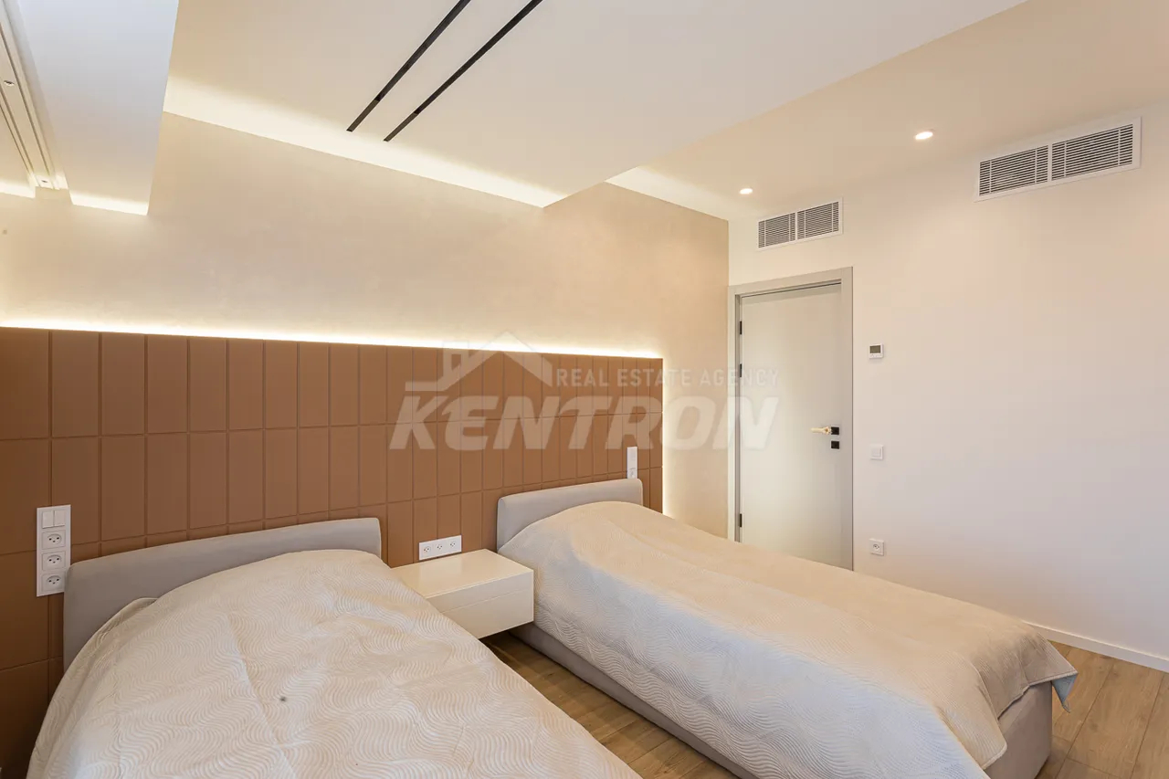 4 bedroom apartment for sale Nersisyan dead end, Qanaqer- Sejtun Yerevan, 159494