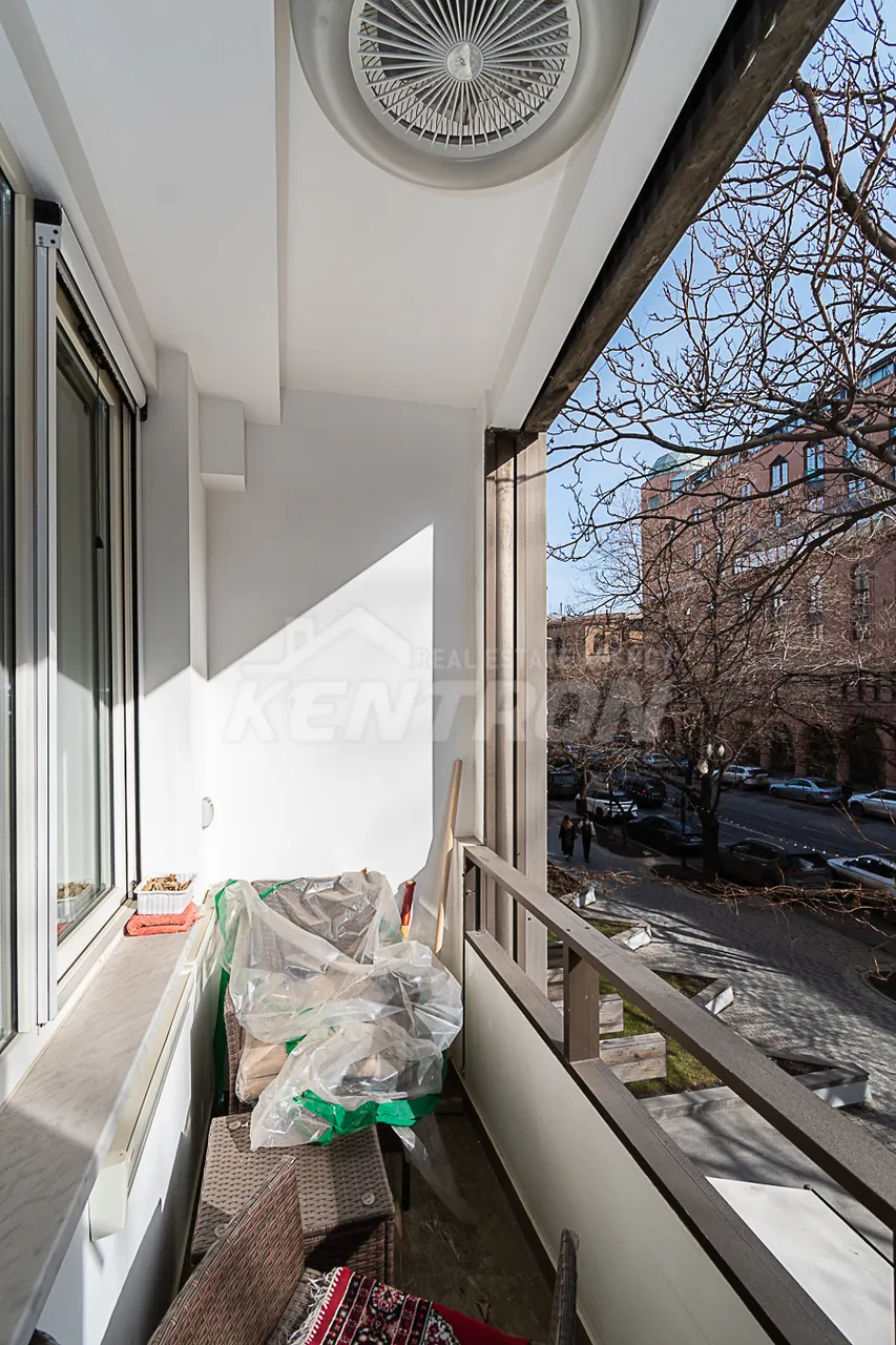 3 bedroom apartment for rent خیابان موسکوویان, مرکز شهر ایروان, 159373