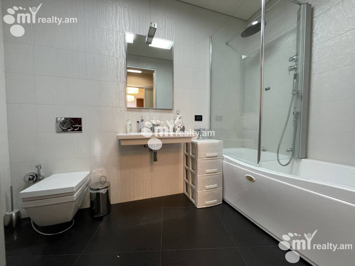 Купить 4 комнатную квартиру Северный пр, Центр Ереван, 156445