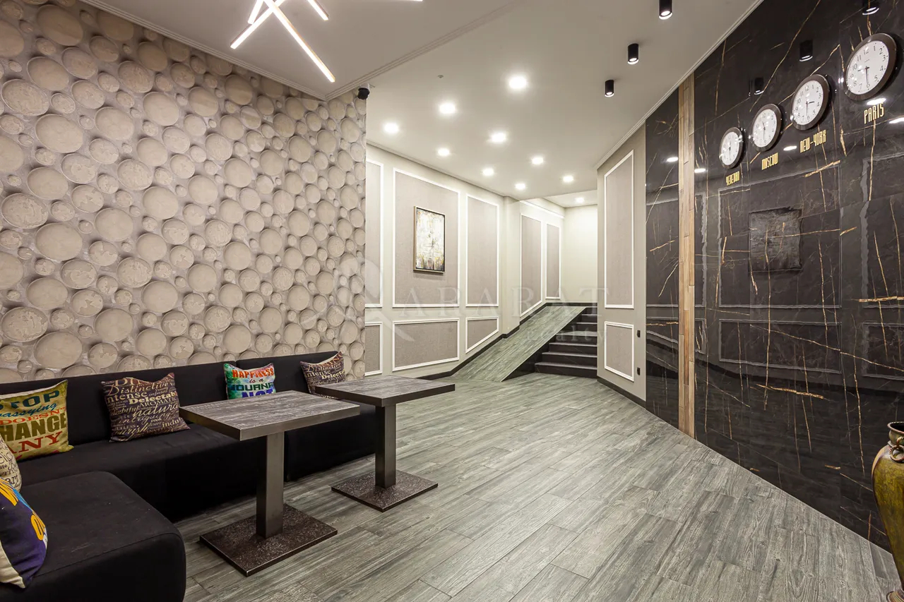 4 bedroom apartment for sale Northern(Hyusisayin)  Ave, Center Yerevan, 157216