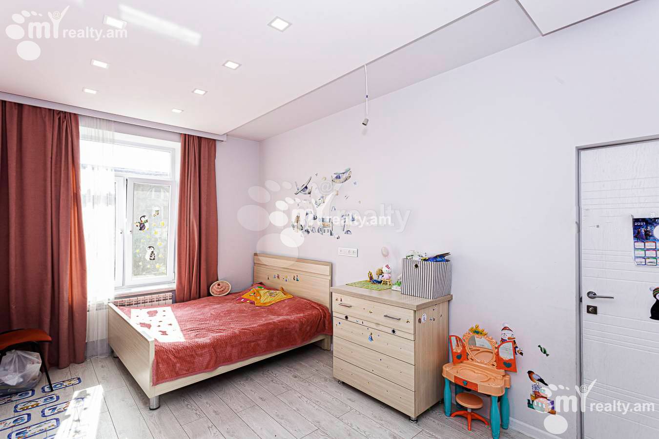 3 սենյականոց բնակարան վարձով Դրոյի փող., Քանաքեռ-Զեյթուն Երևան, 146488