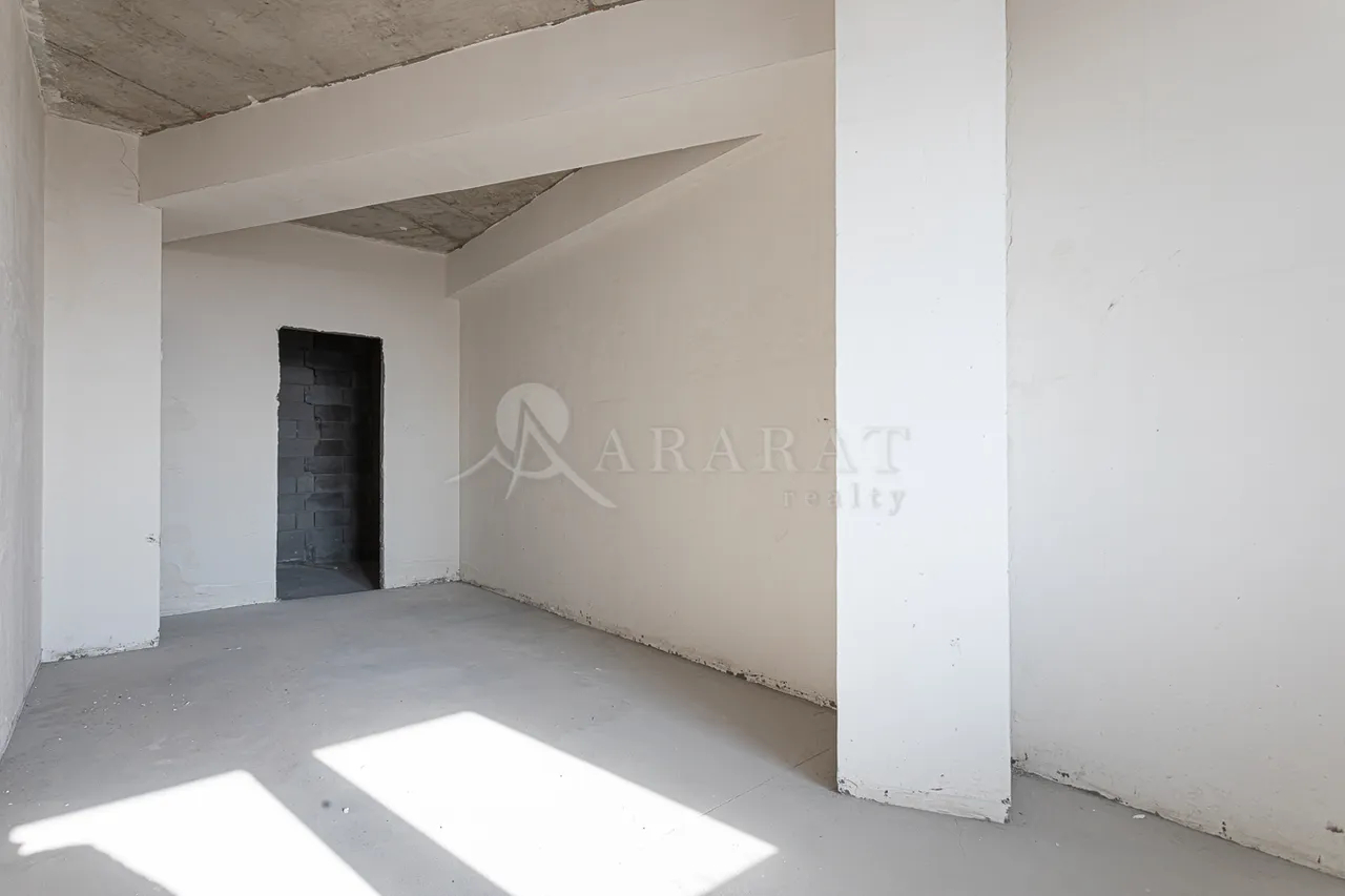 3 bedroom apartment for sale خیابان آخبیور سِروب, عربگیر ایروان, 157851