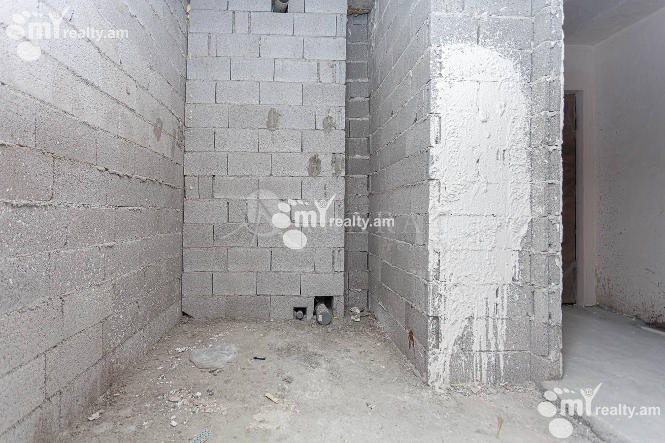 2 bedroom apartment for sale خیابان کومیتاس, عربگیر ایروان, 153313