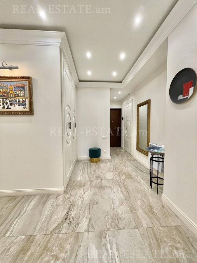 4 bedroom apartment for sale خیابان آرام, مرکز شهر ایروان, 112955